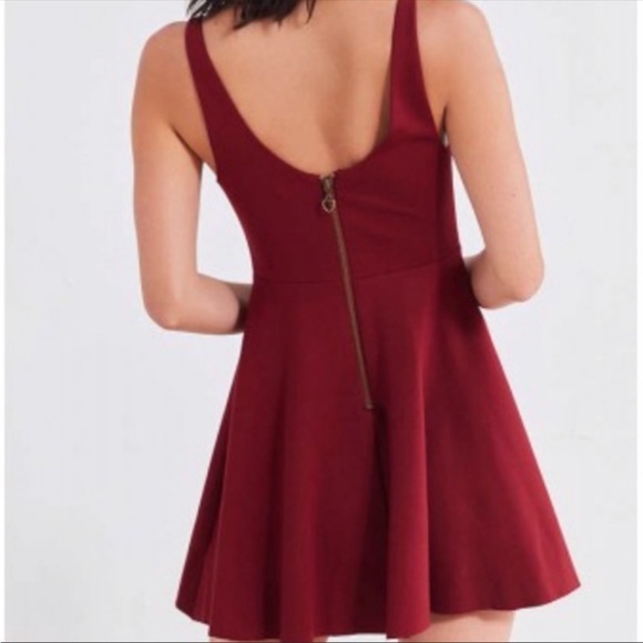 Urban Outfitters Mini‎ Dress XS Valentine's Day Fit and Flare Date Night Red - Picture 2 of 12